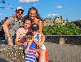 carcassonne-famille-cite-chateau